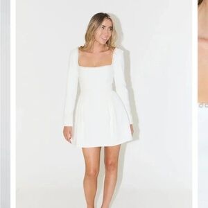 Oddmuse- The Ultimate Muse Pearl Dress